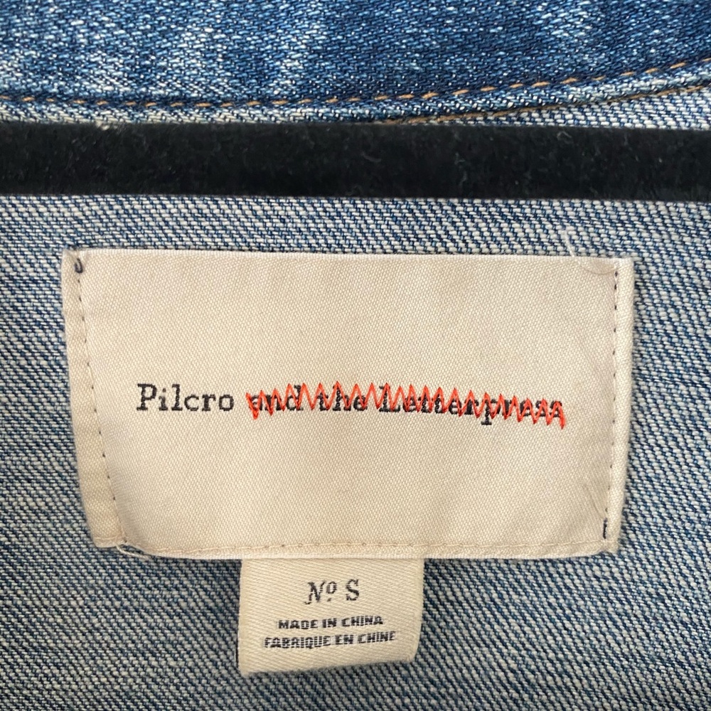 Anthropologie Pilcro denim jacket small with green - Picture 2 of 4